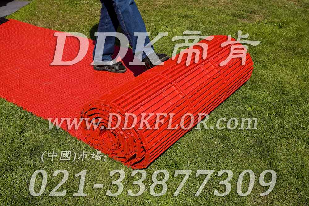 紅色（2）_戶外活動草坪地面保護材料樣板圖片,帝肯(DDK)_7000_222（草坪保護材料）效果圖，草坪保護板,草坪保護墊,草坪專用蓋板,草坪地板