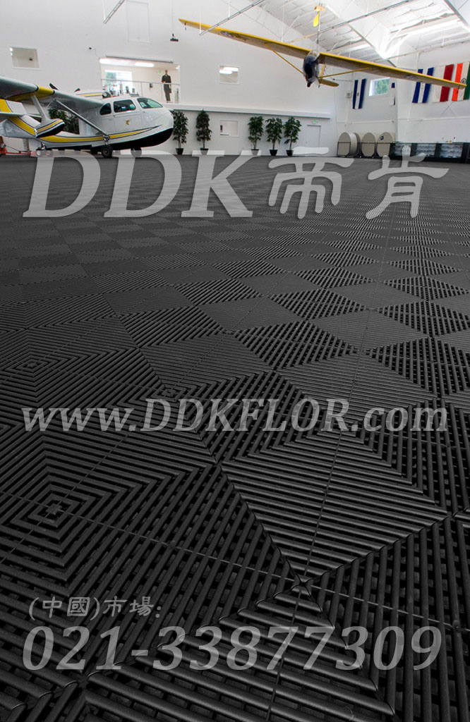 私人飛機停機坪做法（10）_私人飛機庫停機地面_黑灰色拼接地板樣板圖片,帝肯(DDK)_8100_2267（私人飛機庫地面地板材料做法）效果圖,私人飛機停機坪,機場地面設備,飛機場地板,飛機地面設備,航空地面設備