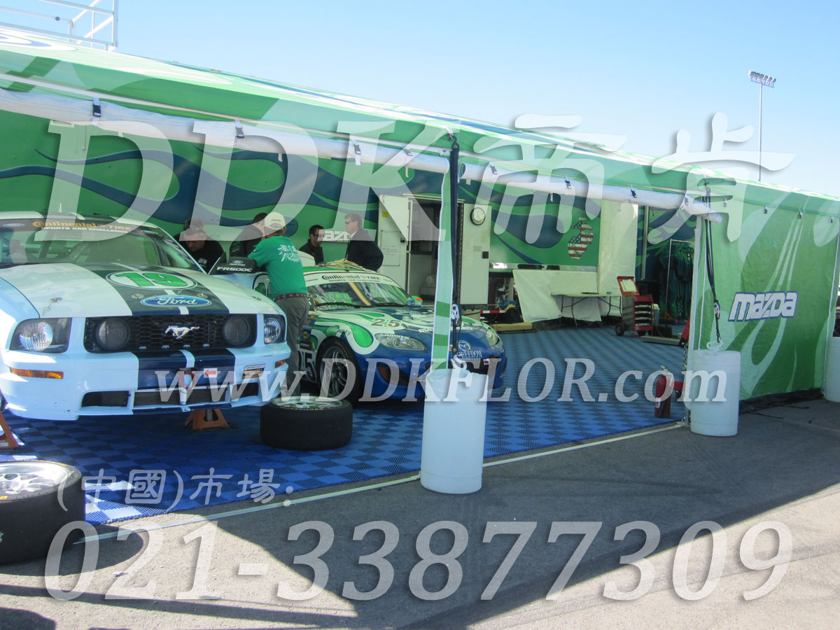 【18mm厚賽車地膠】提供國際賽車專用耐油抗壓地膠定制生產樣板圖片,帝肯(DDK)_8100_6008（賽車P房帳篷地板）效果圖，賽車地膠