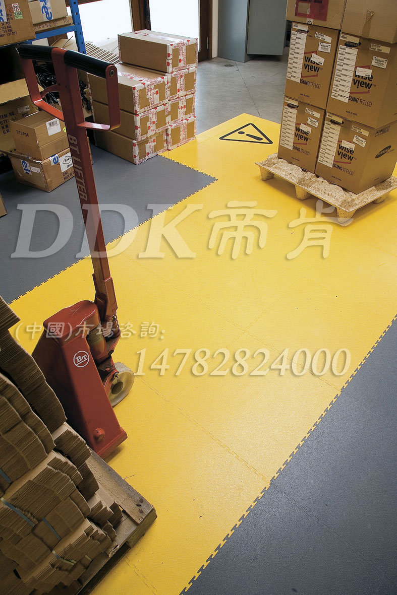 【庫房地膠】庫房地板鋪什么最好？耐臟耐磨多色可定制的庫房地膠樣板圖片,帝肯(DDK)_2000_7850（倉庫及庫房地面耐磨材料）效果圖，倉庫地板,倉庫地墊,倉庫塑膠地板,倉庫防潮地膠,冷庫地板,冷凍庫防滑墊,冰庫地墊,庫房塑膠地板,庫房地膠墊,庫房地磚,庫房地板,工業地板,工業地板膠,工業地板革,pvc工業地板,工廠車間地板革,工廠車間地膠,工廠車間地坪保護地板,無塵車間地板,車間地貼,車間pvc地板,車間地坪,車間地墊,車間地板,車間地板磚,車間橡膠地板,車間用地板膠,車間地板防護墊,車間地面膠皮,車間防砸地板,車間塑膠地板,食品車間地板,維修車間地板,工廠塑膠地板,工廠地膠,工廠地板,工廠地板膠,工廠用塑料地板,廠房地板材料,廠房塑膠地板,廠房防滑地膠,工業pvc地板,工業地磚,工業地膠,工業塑膠地板,工業橡膠地板,工業防滑地板,重型地板,耐重壓地板,耐重壓地墊,承重地磚,承重地膠墊,pvc承重地板,抗壓地板,抗壓地墊,耐壓地板,耐壓地磚,耐壓地膠