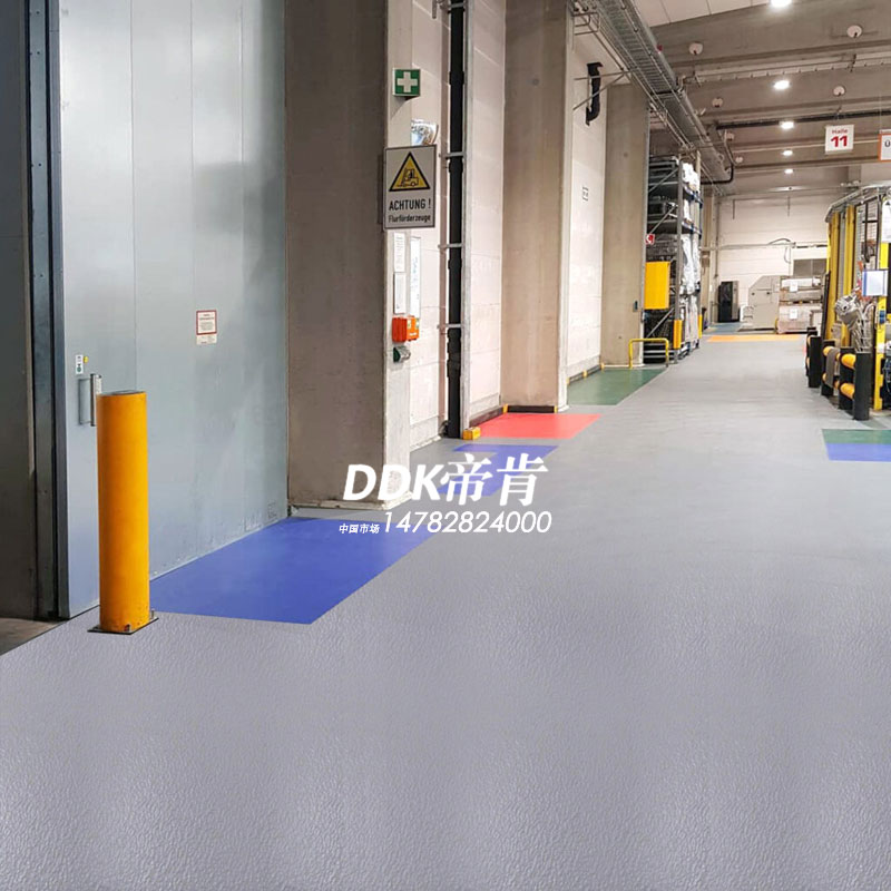 工廠車間用重型地膠DDK-Dx增強型系列：打造堅固耐用的工業地面解決方案